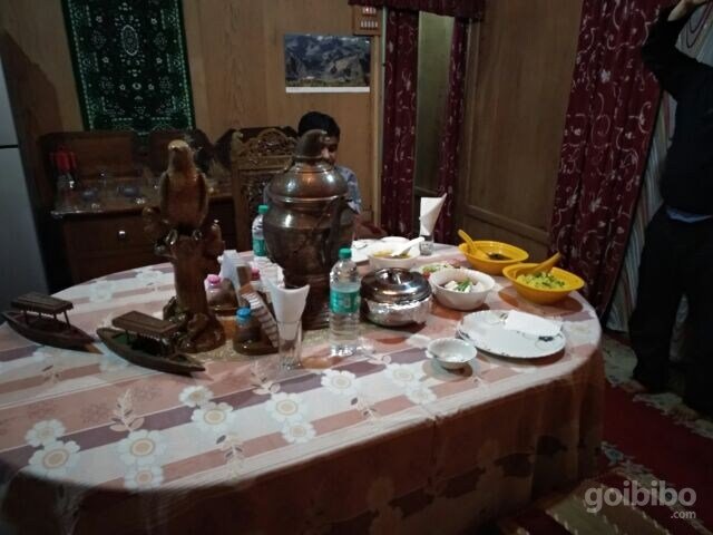 houseboat-panzey-srinagar-mananjay-gupta-1590484245907807